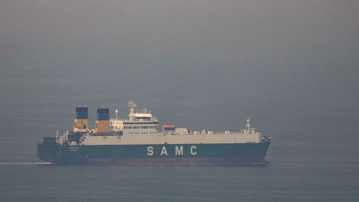 ईरान का नया दांव: होर्मुज स्ट्रेट पर लगाएगा टैक्स? हर टैंकर से 2 मिलियन डॉलर वसूलने की तैयारी-सूत्र