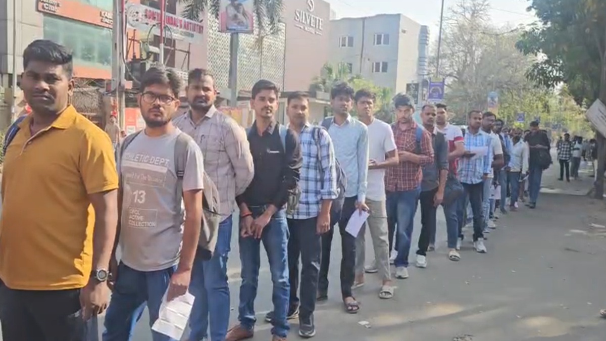 यूपी में दारोगा भर्ती परीक्षा आज से हुई शुरू, सॉल्वर गैंग रडार पर, 15.75 लाख कैंडिडेट्स आजमा रहे किस्मत