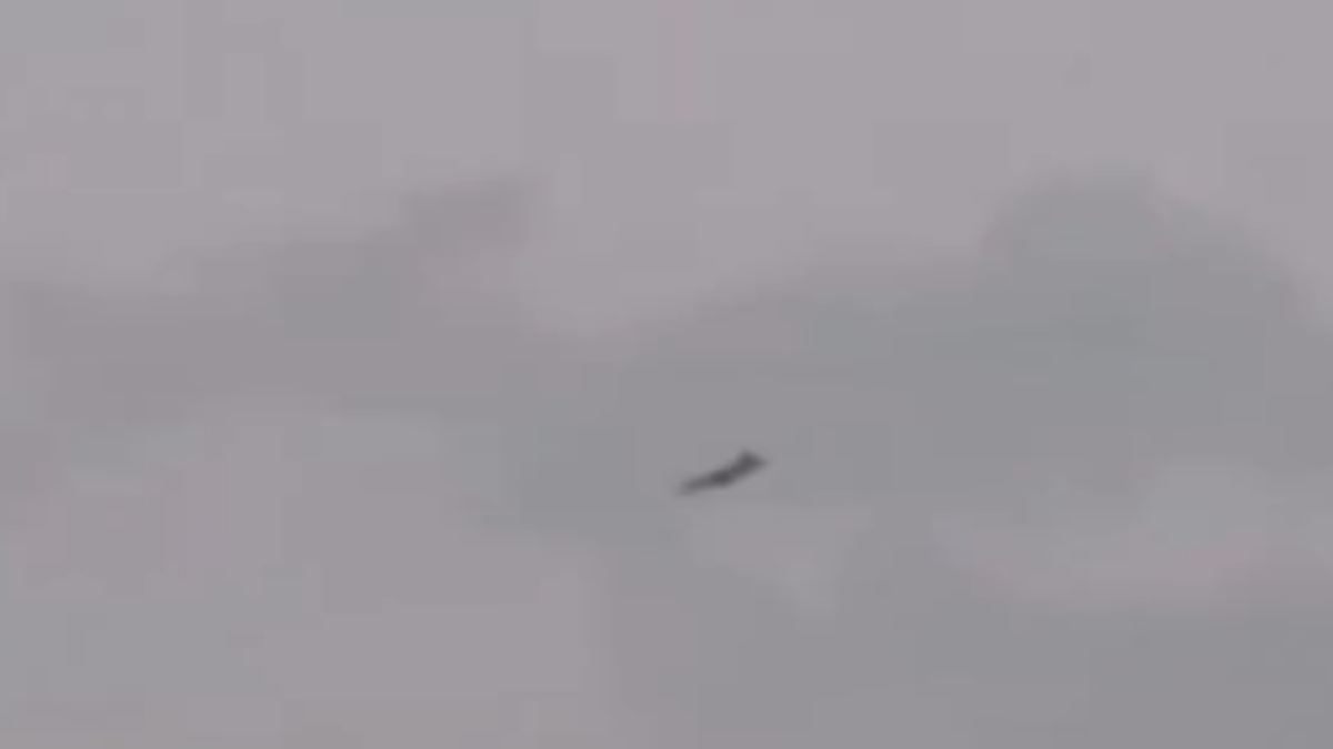 ईरान का दावा, अमेरिका के F/A-18 fighter jet को मार गिराया, बताया कहां गिरा फाइटर जेट, दिया सबूत