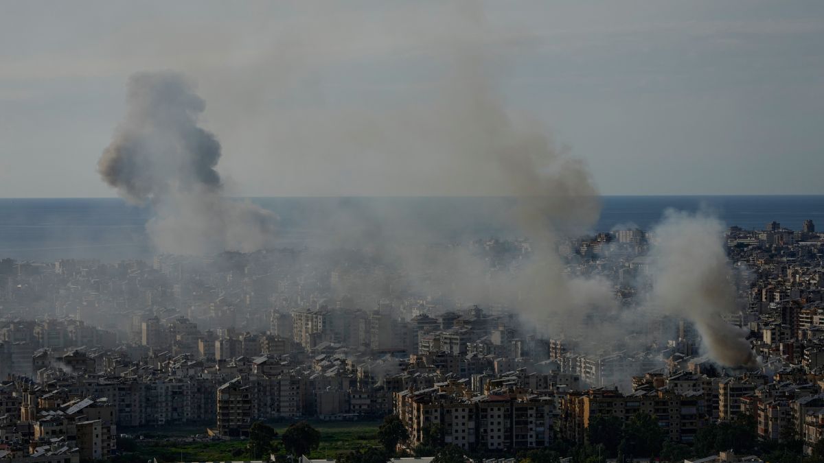 ईरान में फंसे भारतीयों की हरसंभव मदद कर रही सरकार, अजरबैजान और आर्मेनिया जाने के लिए दिलाए जा रहे हैं वीजा