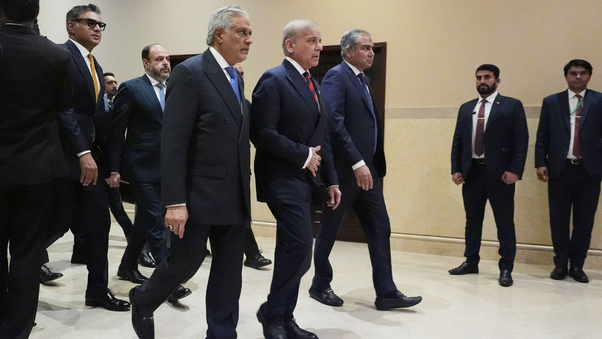 गजब निर्लज्ज निकला पाकिस्तान, Iran-US में पहली बैठक फेल होने के बाद भी अभी दूसरे दौर के वार्ता की उम्मीद