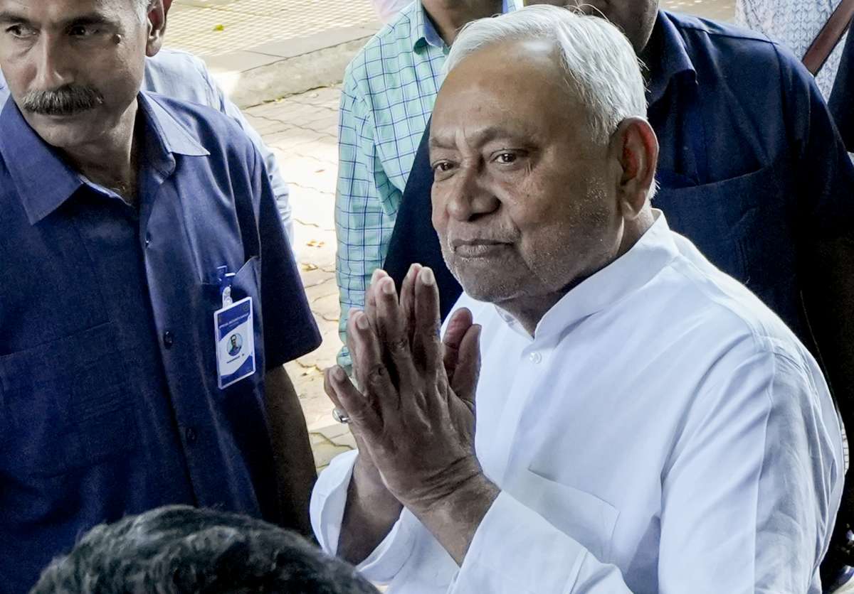 14 अप्रैल को इस्तीफा दे सकते हैं नीतीश, आज JDU नेताओं से मिलेंगे, बीजेपी की भी बैठक