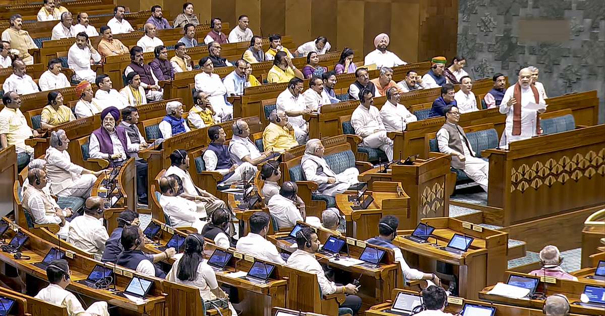 संसद में बहस के बीच आधी रात को लागू हुआ महिला आरक्षण कानून 2023, नोटिफिकेशन जारी