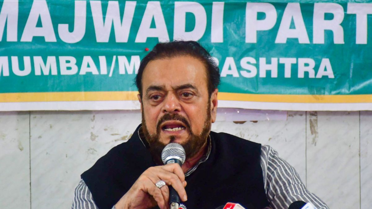 '5 मिनट के लिए ऑफिस में नमाज पढ़ने पर बवाल क्यों?', अबू आजमी ने हालिया घटनाओं पर उठाए सवाल