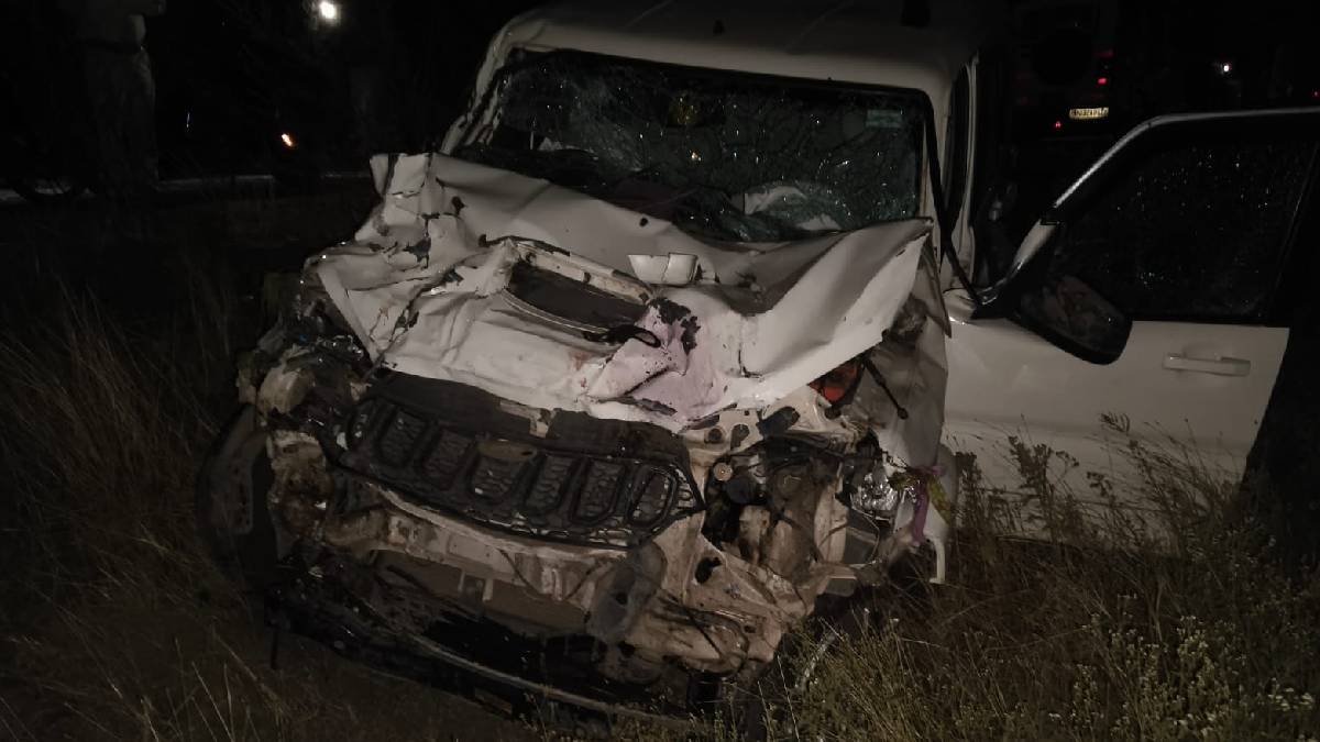 मध्य प्रदेश के धार में बड़ा हादसा, पिकअप पलटने से 12 मजदूरों की मौत, 20 लोग घायल