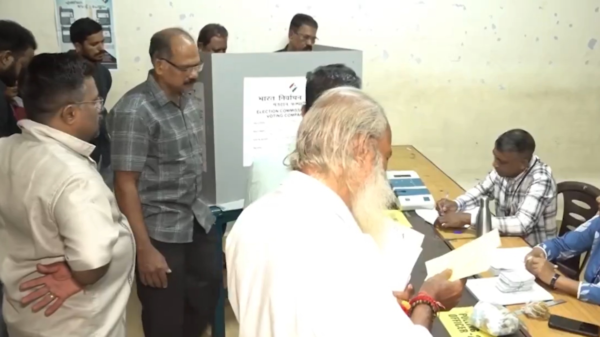 Assembly Election 2026 LIVE: असम, केरल और पुडुचेरी में विधानसभा चुनाव के लिए वोटिंग शुरू, सुरक्षा के कड़े इंतजाम