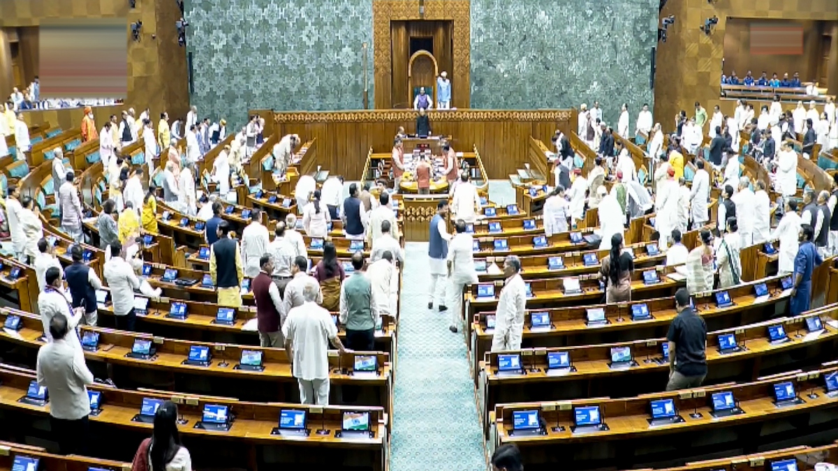 Explanier: महिला आरक्षण बिल और सीटों का गणित, कैसे बदल जाएगी राजनीति की दशा और दिशा