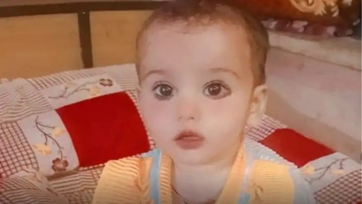 खौलते दूध के भगोने में गिरी 10 महीने की बच्ची, दर्दनाक मौत; अकेले बेड पर खेल रही थी चांदनी