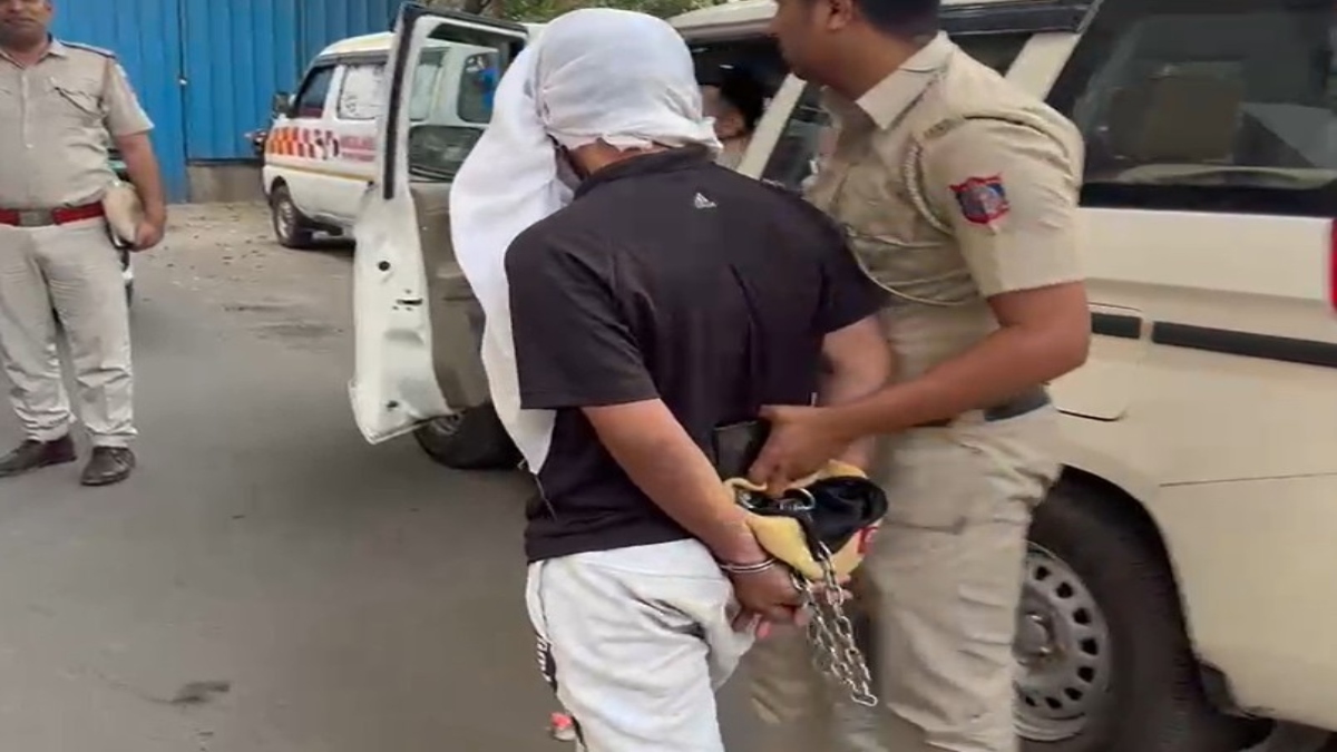 VIDEO: कैसे पकड़ा गया IRS अधिकारी की बेटी का हत्यारा, कोर्ट ने चार दिन की पुलिस कस्टडी में भेजा