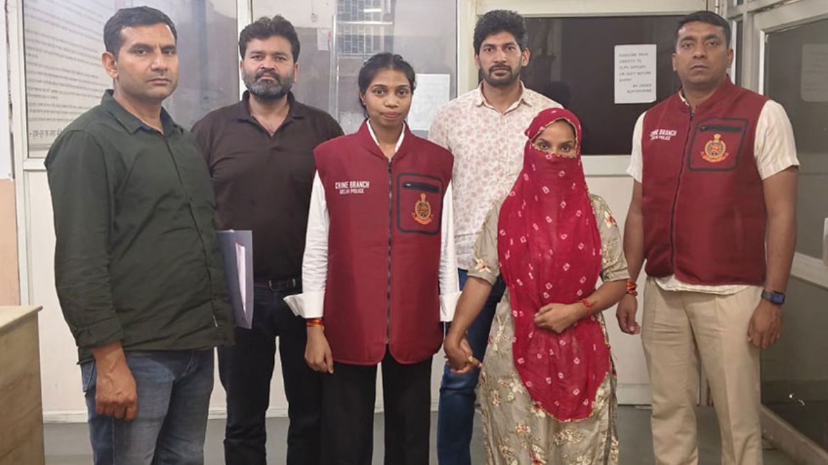 दिल्ली पुलिस ने 'पारो' को किया गिरफ्तार, अस्पतालों और मंदिरों में महिलाओं संग करती थी कांड