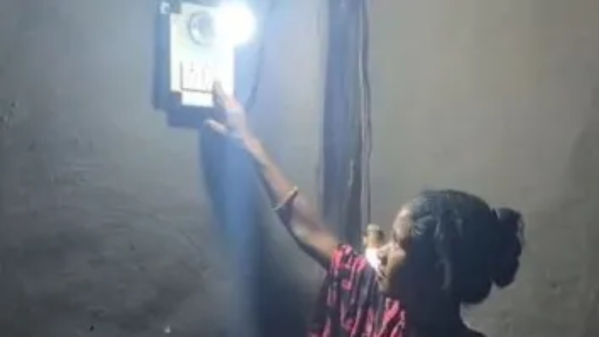 आजादी के बाद पहली बार इस गांव में पहुंची बिजली, निवासी बोले- ऐतिहासिक क्षण से कम नहीं