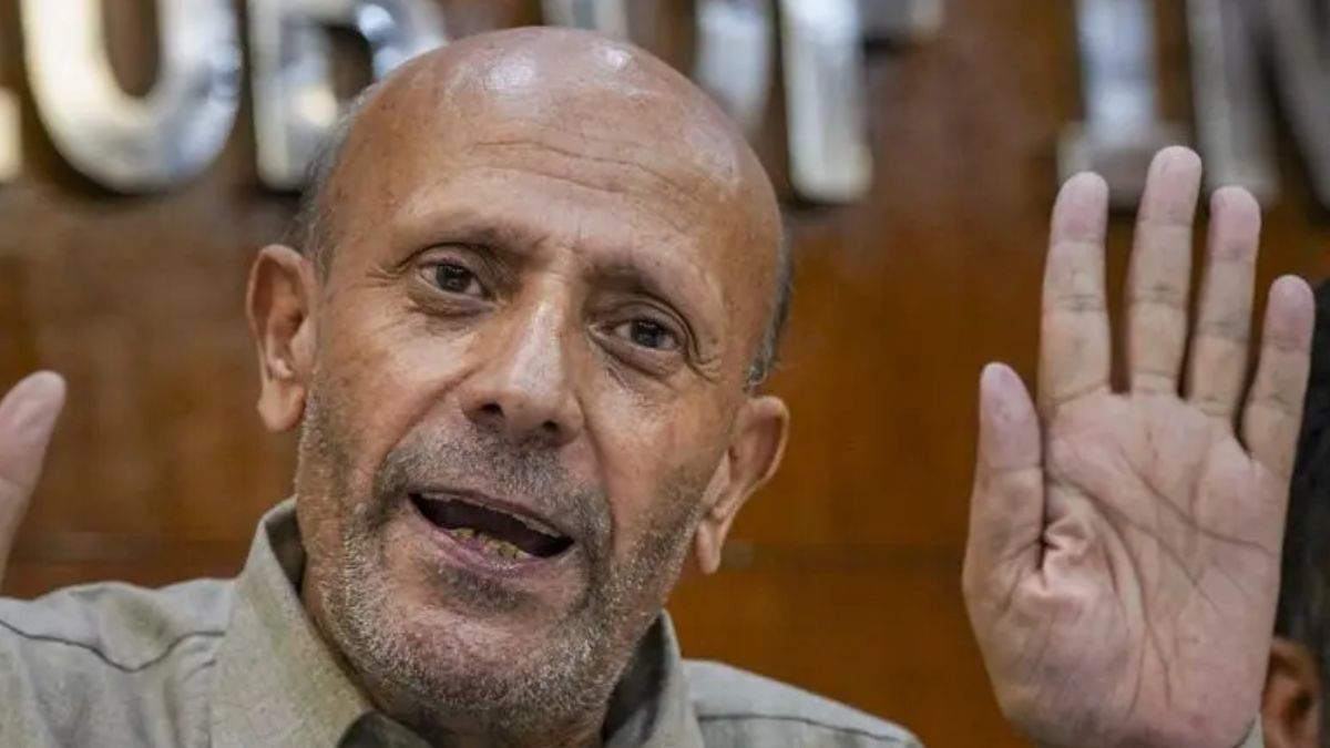 जम्मू-कश्मीर टेरर फंडिंग मामला: सांसद इंजीनियर राशिद को मिली एक हफ्ते की अंतरिम जमानत, बीमार पिता से मिलेंगे