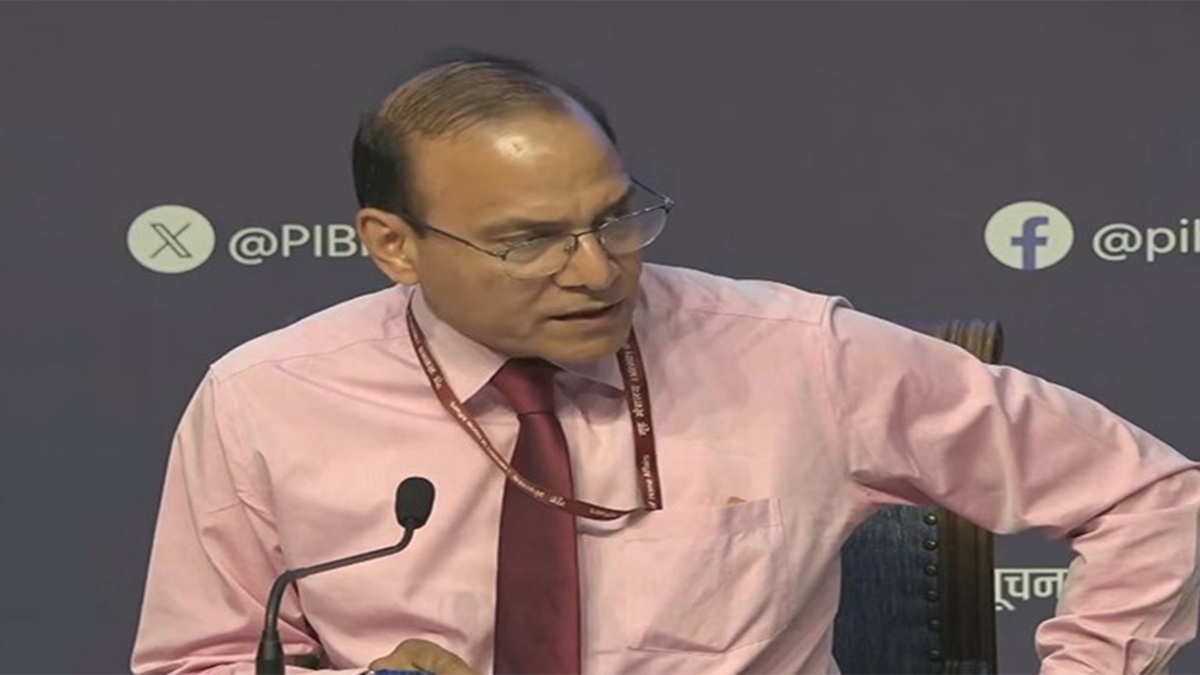 आ रहा है 'जग विक्रम', होर्मुज स्ट्रेट से 15 और जहाजों को जल्द लाया जाएगा भारत