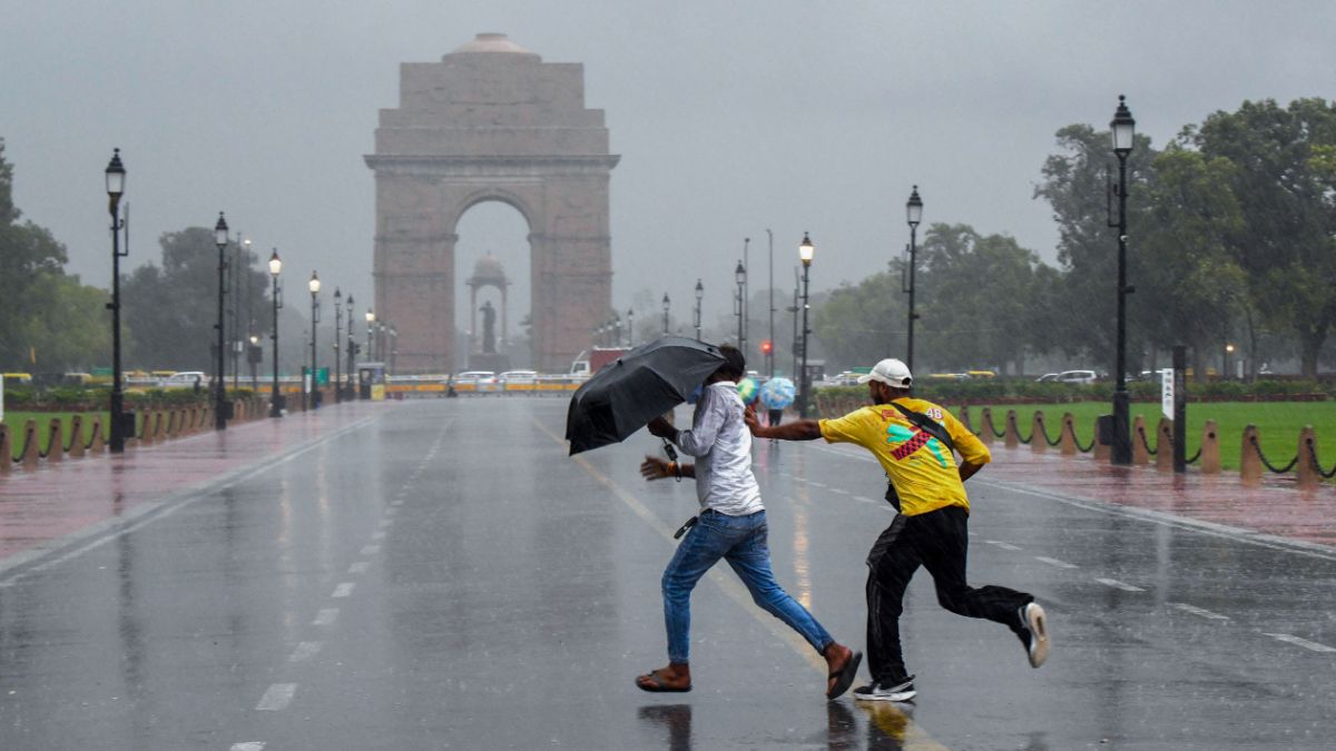 Weather Alert: दिल्ली-NCR समेत देशभर में बिगड़ सकता है मौसम! आंधी-तूफान के साथ बारिश और ओले गिरने की संभावना