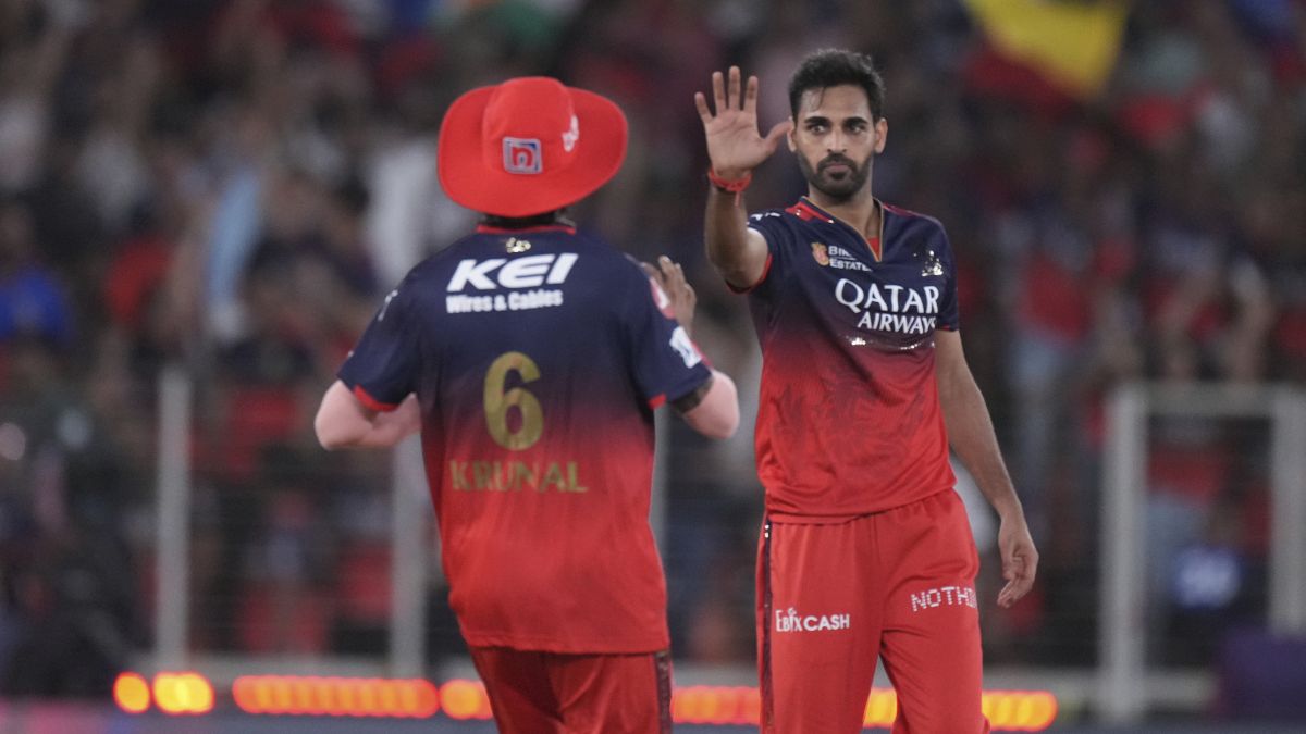 RCB vs CSK मैच में भुवनेश्वर कुमार के पास बड़ा रिकॉर्ड बनाने का मौका, एक विकेट लेते ही रच देंगे इतिहास