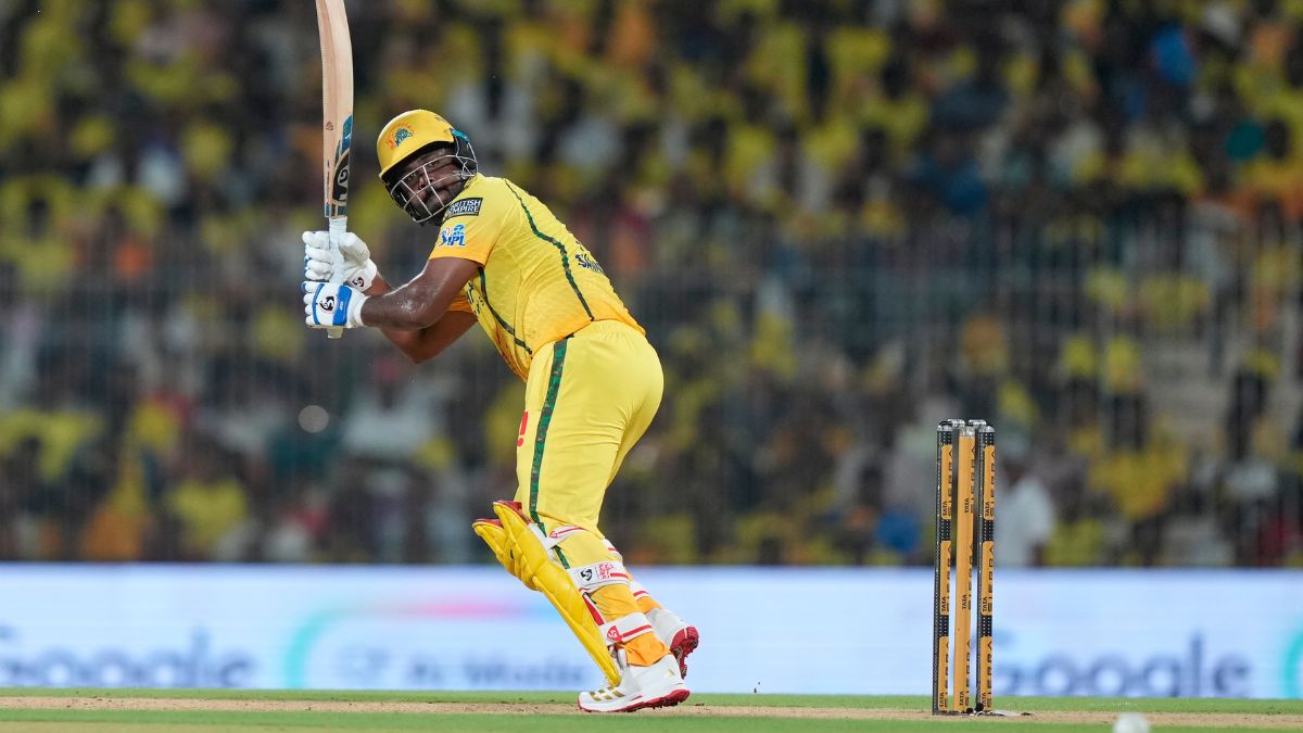 Sanju Samson Century: संजू सैमसन ने शतक ठोककर लगाई रिकार्ड्स की झड़ी, तोड़ दिया एमएस धोनी का बहुत बड़ा रिकॉर्ड
