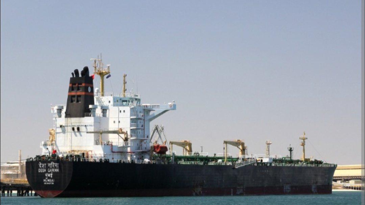 बड़ी खबर: अमेरिका-ईरान तनाव के बीच Strait of Hormuz पार कर भारत पहुंचा तेल टैंकर 'देश गरिमा'