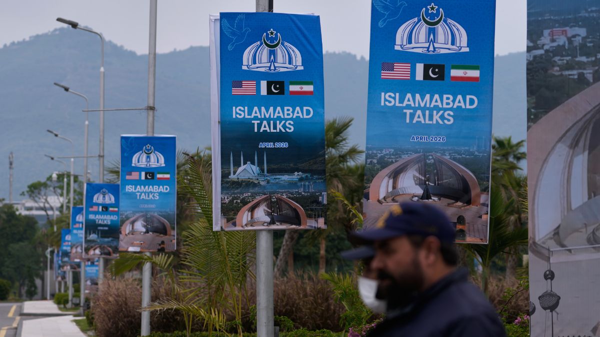 Iran-US Peace Talk LIVE: अमेरिका-ईरान के बीच पाकिस्तान में त्रिपक्षीय वार्ता शुरू, बातचीत पर पूरी दुनिया की नजर