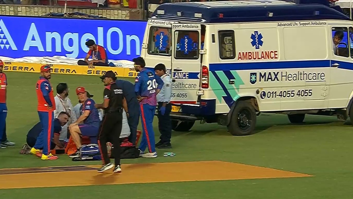VIDEO: कैच पकड़ने के दौरान बुरी तरह चोटिल हुए लुंगी एन्गिडी, मैदान पर सीधे एंबुलेंस से भेजा गया अस्पताल