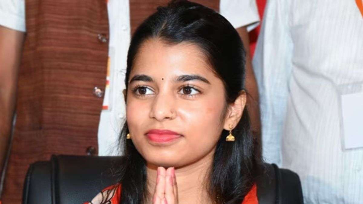 "4 बच्चे पैदा करना पर्सनल च्वाइस", बोलीं सिंगर और विधायक मैथिली ठाकुर, जानें पप्पू यादव के विवादित बयान पर क्या कहा