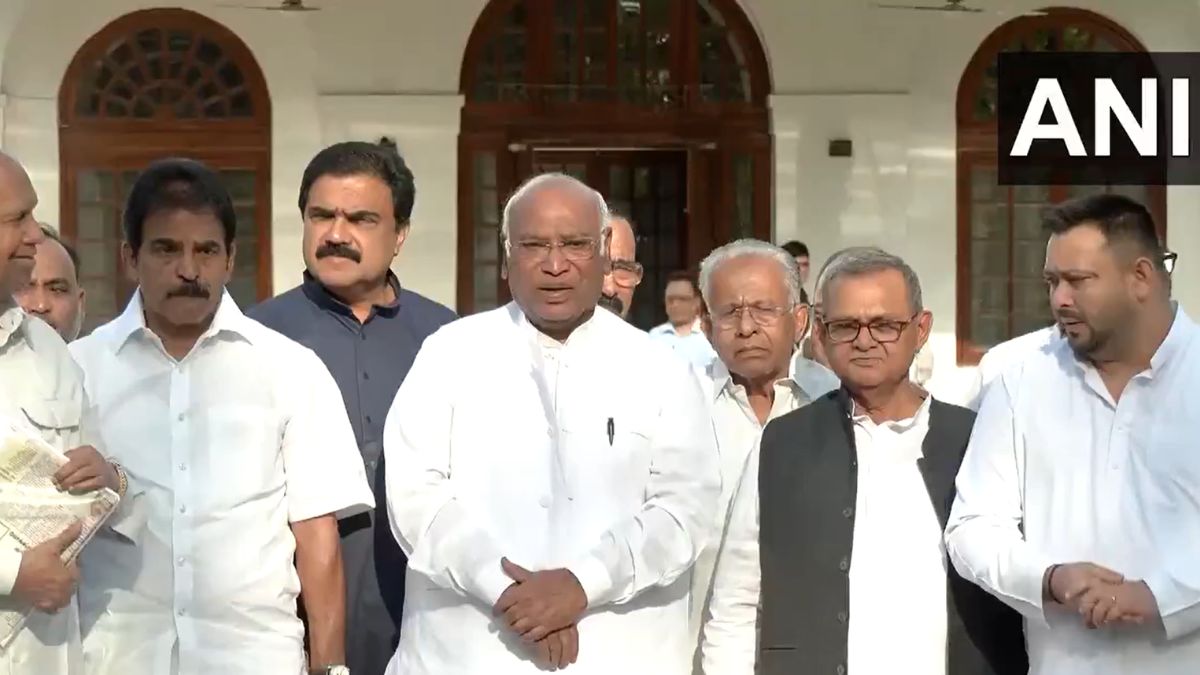 "महिला आरक्षण बिल के प्रावधानों का विरोध करेंगे", कांग्रेस अध्यक्ष खरगे ने ऐसा क्यों कहा? यहां जानिए