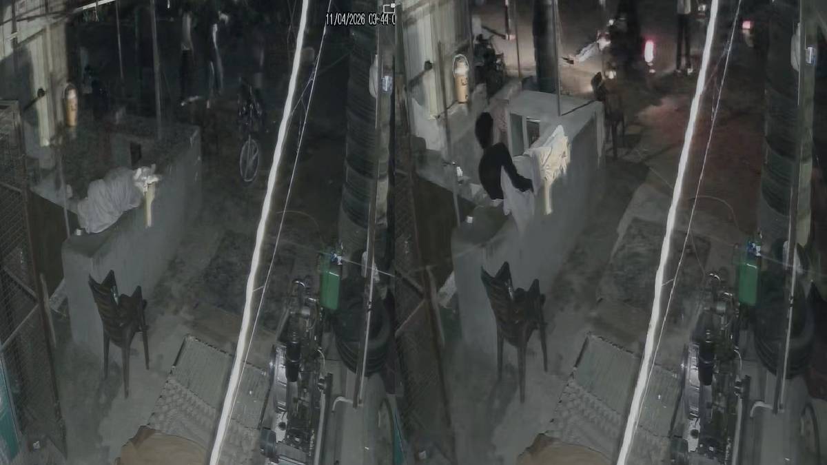 मथुराः पंचर बनाने से मना किया तो दबंगों ने बेरहमी से पीटकर किया अधमरा, जाते समय बाइक ऊपर चढ़ाया; सामने आया वीडियो