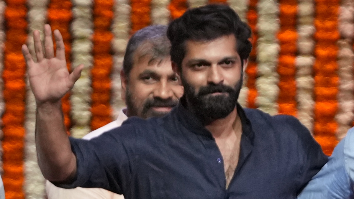 ऑटो-रिक्शा चालकों के लिए मराठी भाषा अनिवार्य करने पर सियासत गरम, अमित ठाकरे बोले- 'मराठी लोगों को तकलीफ हुई तो...'