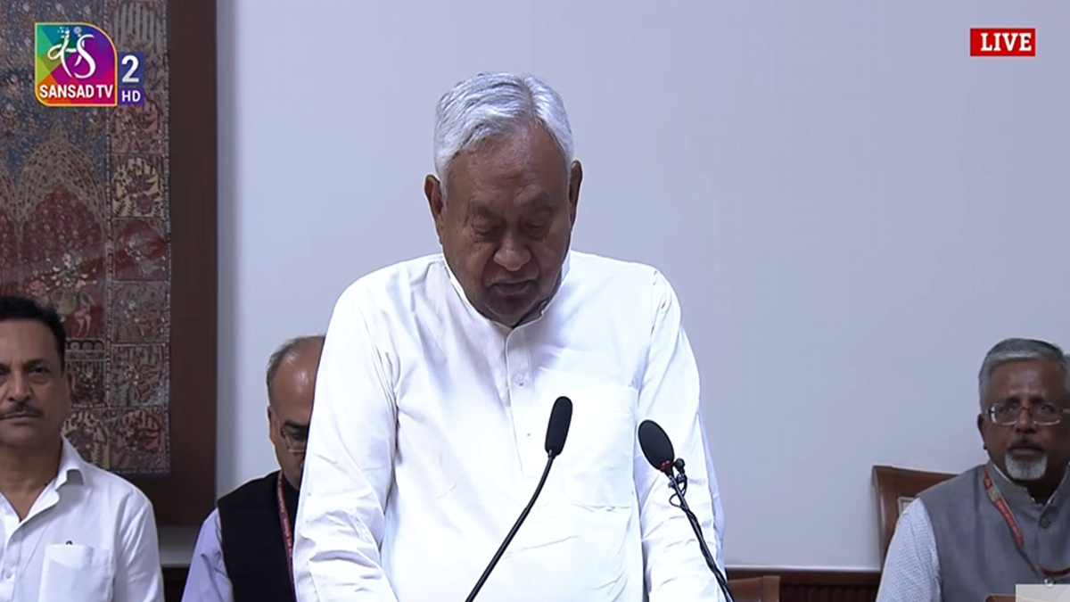 नीतीश कुमार की नई संसदीय पारी, राज्यसभा सांसद की शपथ ली; बिहार में नई सरकारी की तैयारी शुरू