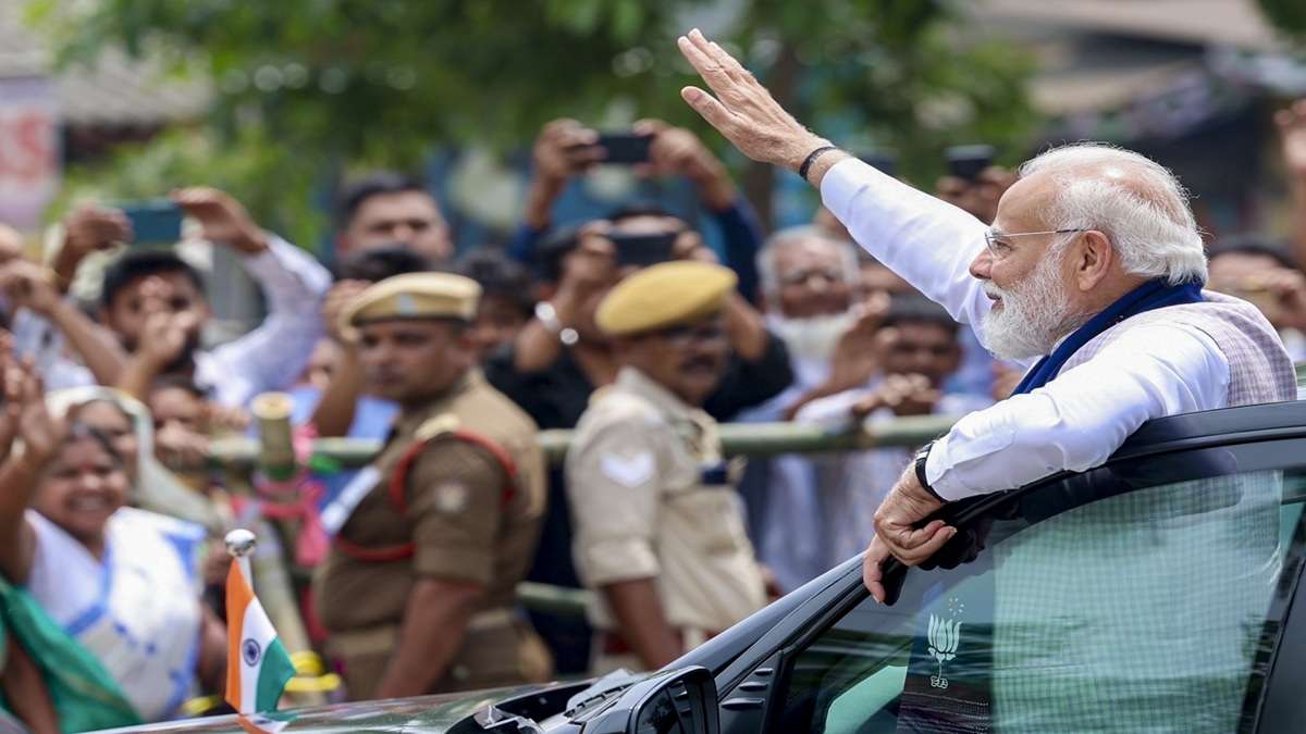 LIVE: पीएम मोदी आज पश्चिम बंगाल में भरेंगे चुनावी हुंकार, हल्दिया-आसनसोल और बीरभूम में ताबड़तोड़ 3 रैलियां