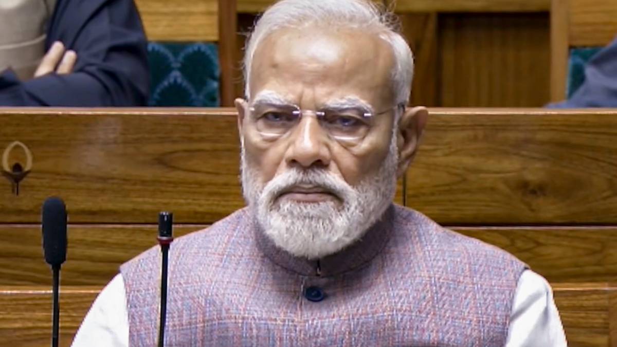 Women's Reservation Bill LIVE Update: पीएम मोदी आज राष्ट्र को संबोधित करेंगे, रात 8.30 बजे होगा संबोधन