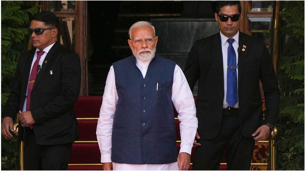 'घर में मां-बहन-बेटी-पत्नी का स्मरण करते हुए अंतरात्मा को सुनिए', PM मोदी ने महिला आरक्षण पर सांसदों से की अपील