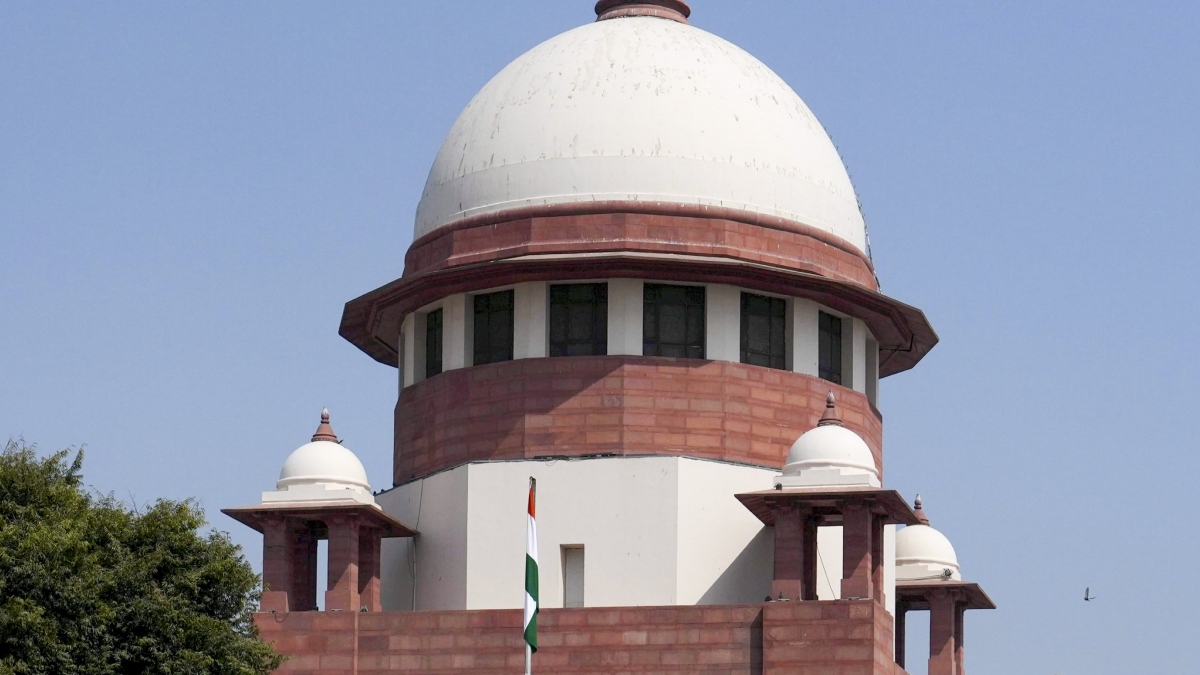 दिल्ली में महिला वकील पर पति का जानलेवा हमला, सुप्रीम कोर्ट ने लिया स्वत: संज्ञान, कहा- दोषी बचना नहीं चाहिए