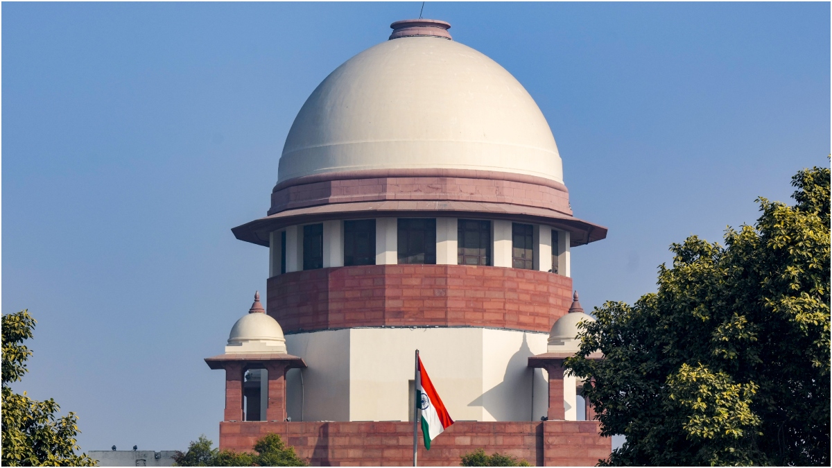 सुप्रीम कोर्ट पहुंची पश्चिम बंगाल में अधिकारियों के ट्रांसफर के खिलाफ याचिका, CJI की बेंच ने किया सुनवाई से इनकार