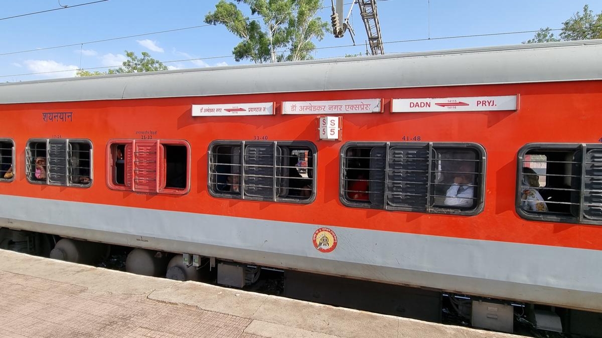 न वंदे भारत, न राजधानी, न शताब्दी! इस ट्रेन ने कमाई के मामले में सबको पीछे छोड़ा; रेलवे ने जारी की लिस्ट