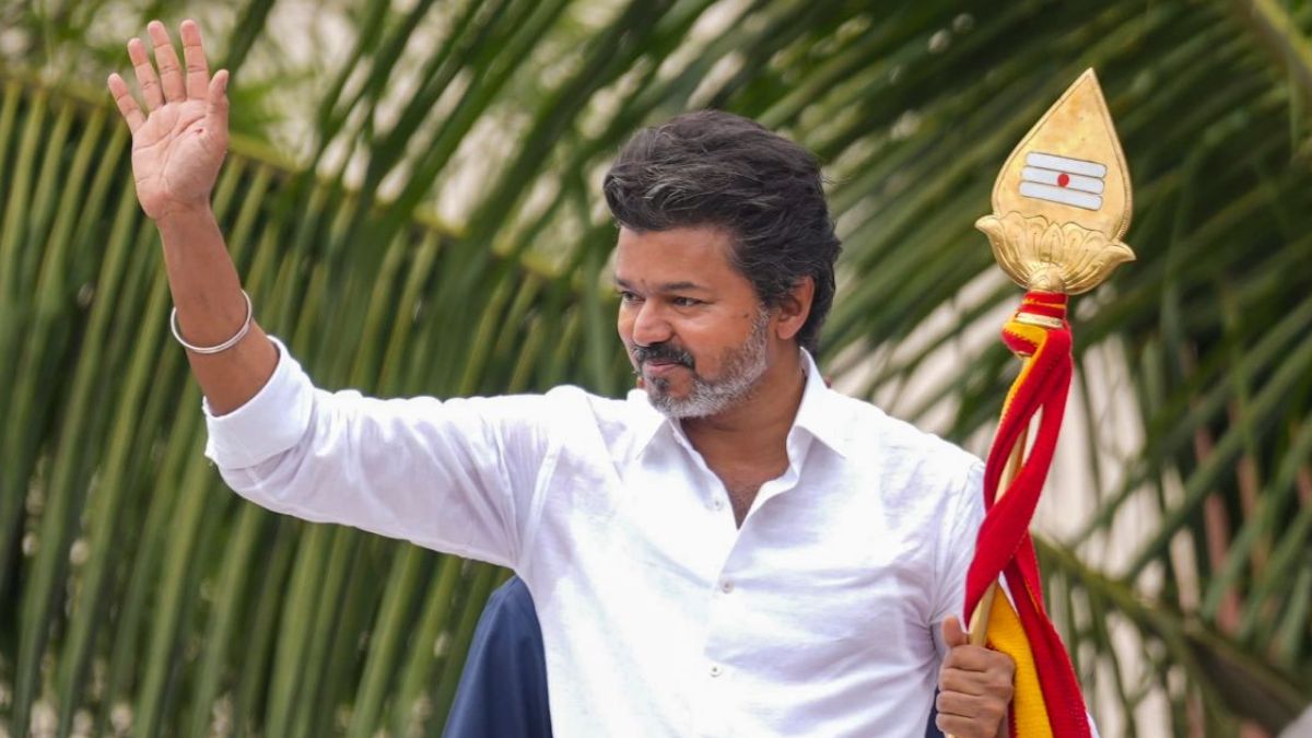 'शादी के लिए देंगे 8 ग्राम सोना और क्वालिटी सिल्क साड़ी', इस पार्टी ने अपने घोषणापत्र में किया वादा