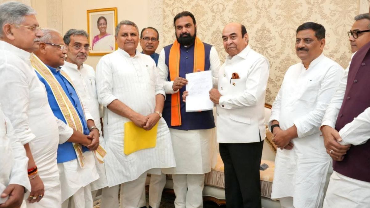 सम्राट चौधरी ने पेश किया सरकार बनाने का दावा, आज लेंगे बिहार के सीएम पद की शपथ