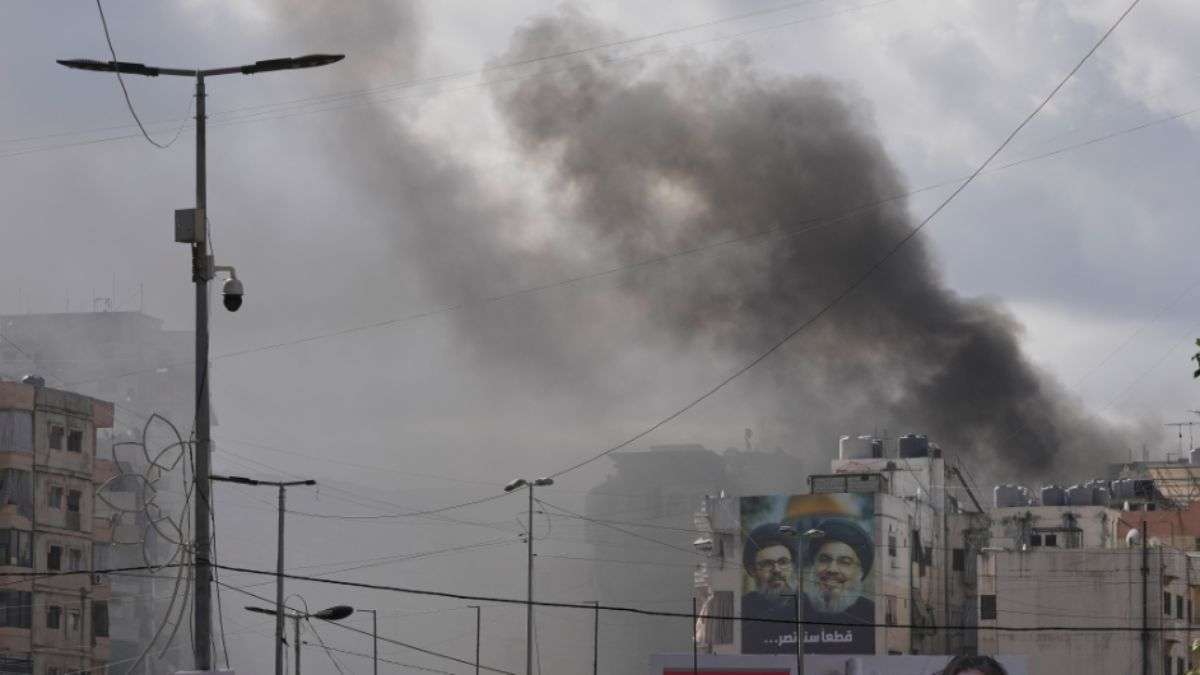 Iran US War Live: ईरान ने इजरायल और अमेरिका के खिलाफ मिसाइल हमलों की 93वीं लहर शुरू की