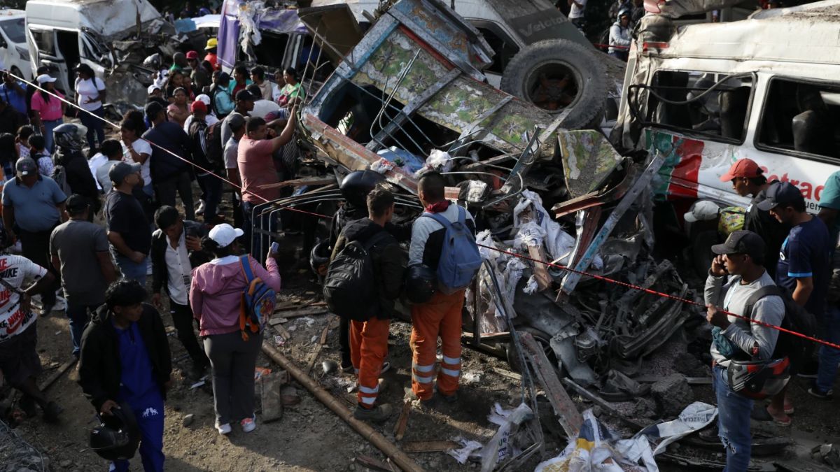 दक्षिण-पश्चिम कोलंबिया में बस में हुए विस्फोट को सेना ने बताया आतंकी हमला, राष्ट्रपति ने की निंदा