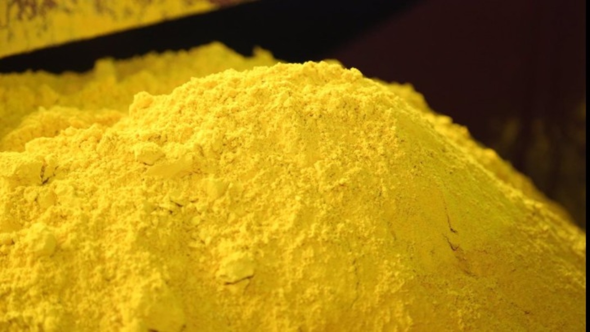 Explainer: एनरिच्ड यूरेनियम, Uranium dust क्या है, क्यों ट्रंप इसे ईरान से छीनना चाहते हैं