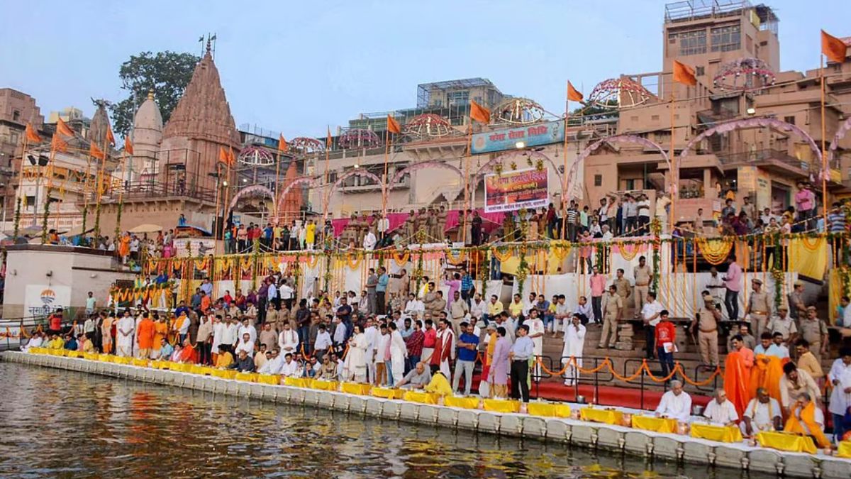 वाराणसी में यात्रियों को सामान खोने का डर नहीं रहेगा,  मंदिर-घाट के पास सरकार लगवाएगी 'डिजिटल लगेज लॉकर'