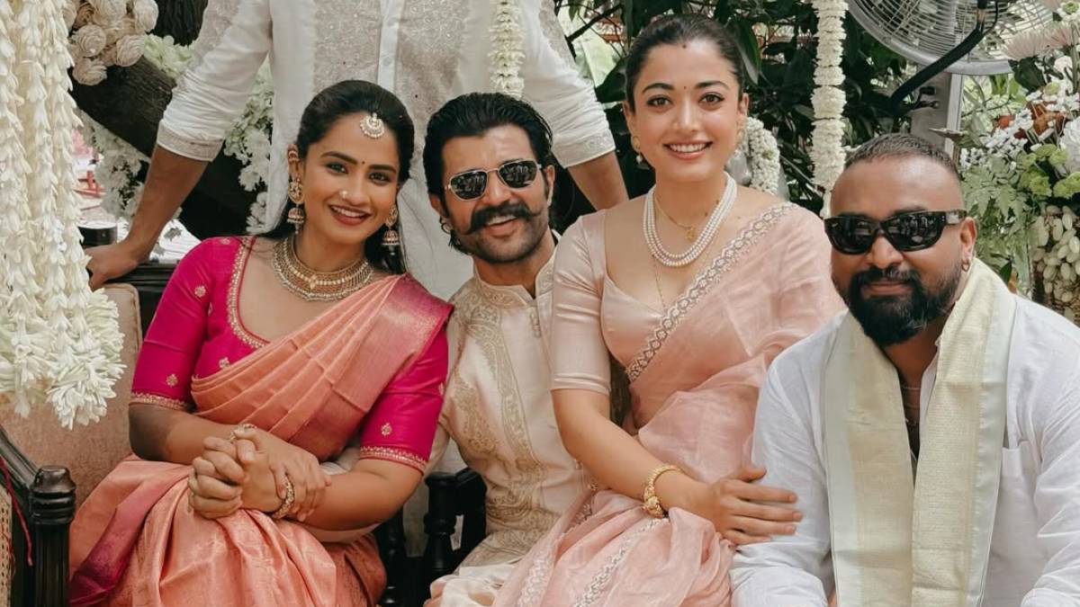 दोस्त की शादी में छाया रश्मिका-विजय का रोमांस, पति की गोद में बैठी दिखीं एक्ट्रेस, वायरल हुआ प्यार भरा पल