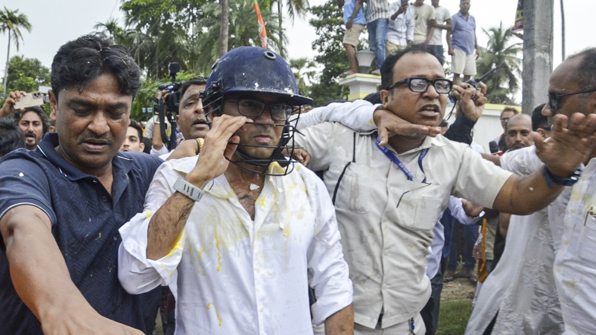 अभिषेक बनर्जी अस्पताल से डिस्चार्ज, ममता का आरोप- BJP डॉक्टरों पर दबाव बना रही, राहुल बोले- 'हैदराबाद ले जाएंगे'
