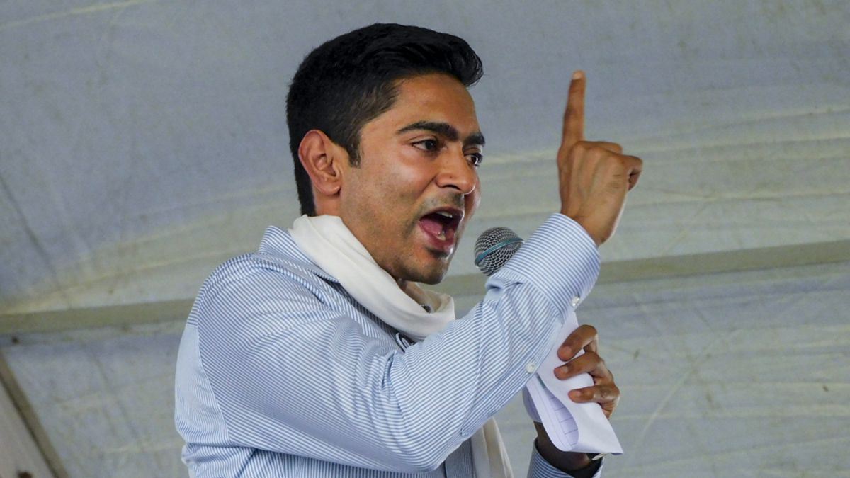 बंगाल में बुरी तरह हारने के बाद भी अभिषेक बनर्जी के तेवर कम नहीं, अब दिया इस तरह का बयान