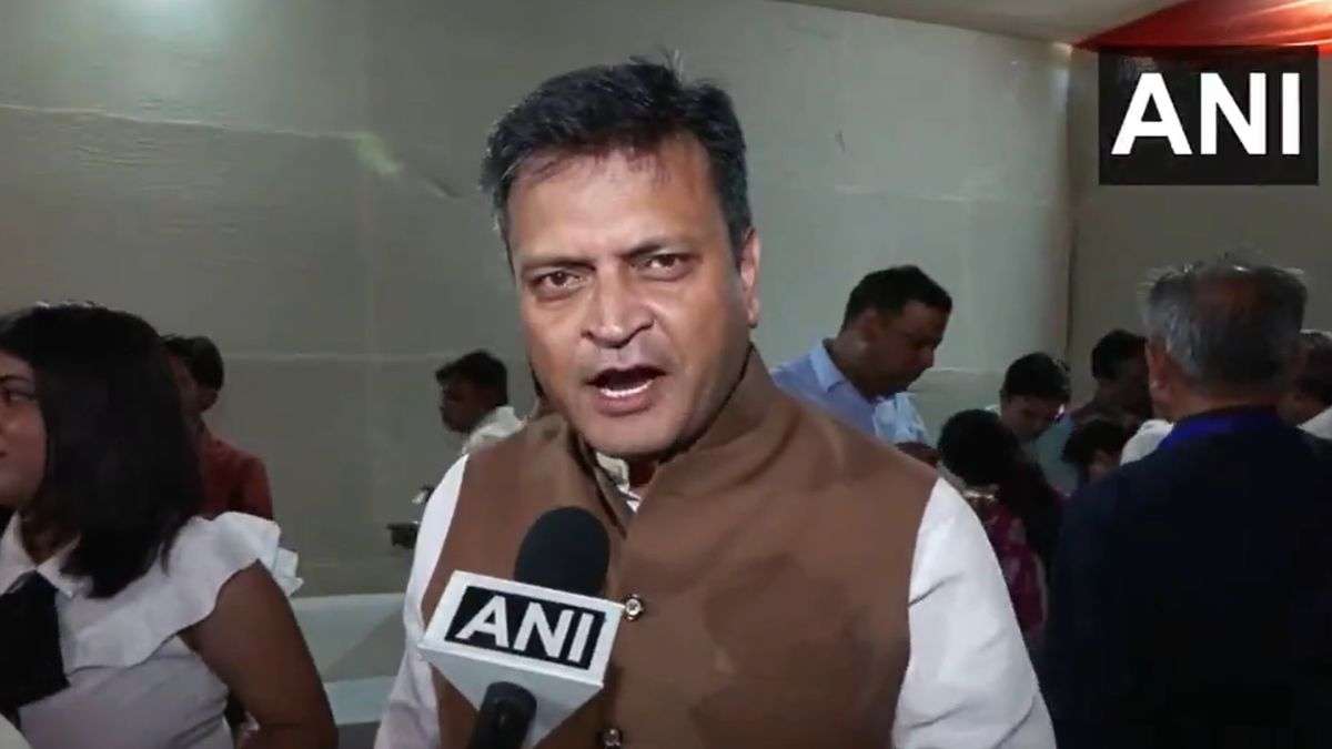 "गई ममता, गया गोगोई, गया स्टालिनवाद, भारत में अब टूट के चलेगा मोदी का राष्ट्रवाद" बोले BJP के राष्ट्रीय प्रवक्ता