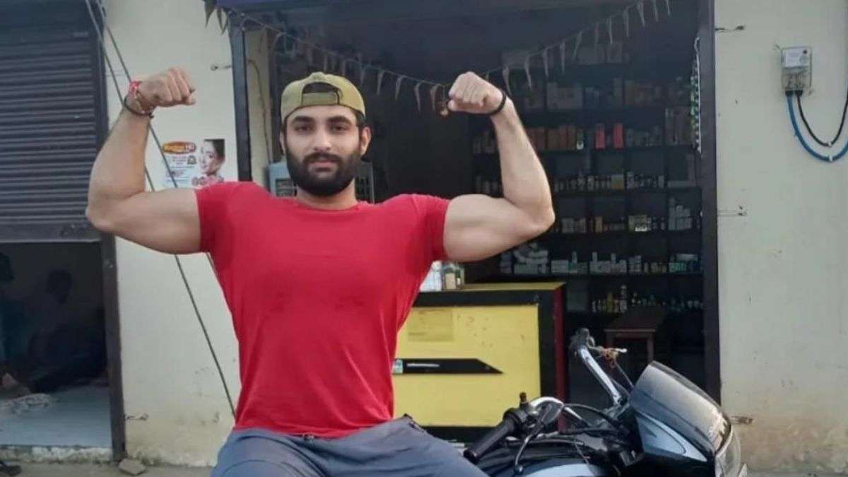 ग्रेटर नोएडा: शादी समारोह से वापस लौटते समय युवक की हत्या, घर के बाहर कूड़ा फेंकने को लेकर था पुराना विवाद