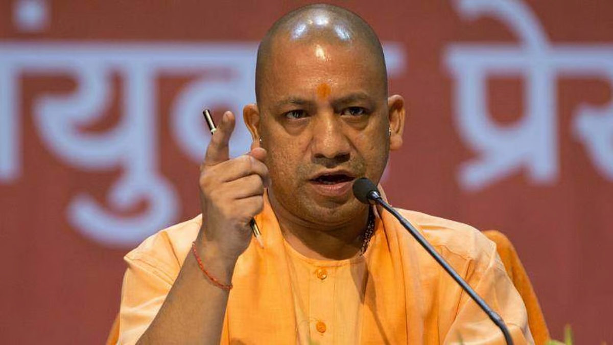 'देश की जनता समय आने पर उत्तर जरूर देगी', पीएम मोदी को लेकर सपा सांसद के विवादित बयान पर भड़के सीएम योगी