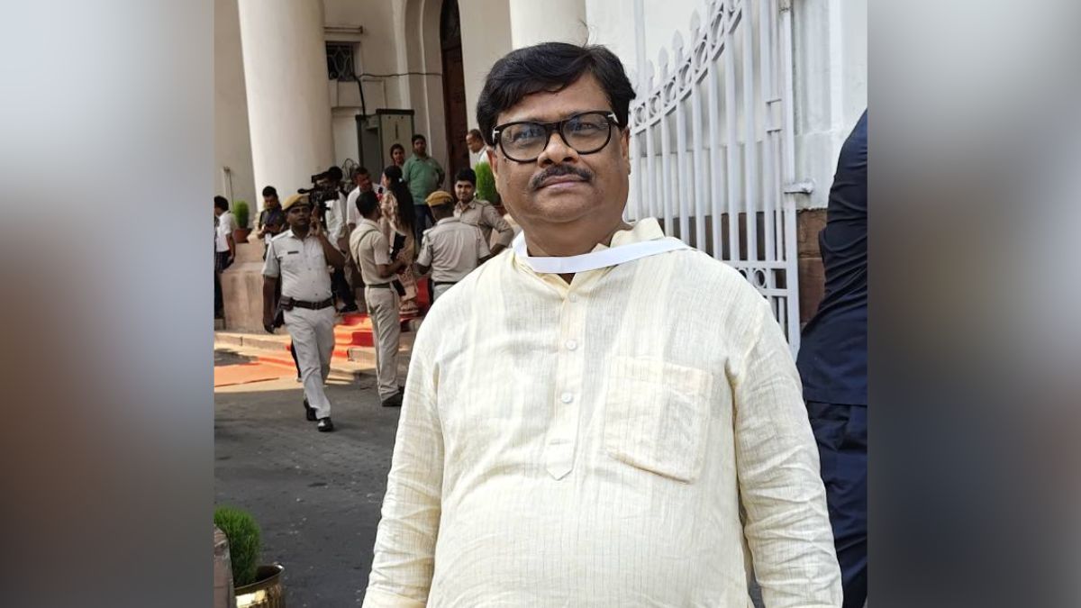 पश्चिम बंगाल: TMC के विधायक दिलीप मंडल को बंगाल STF ने हिरासत में लिया, बीजेपी कार्यकर्ताओं को धमकाने के आरोप थे