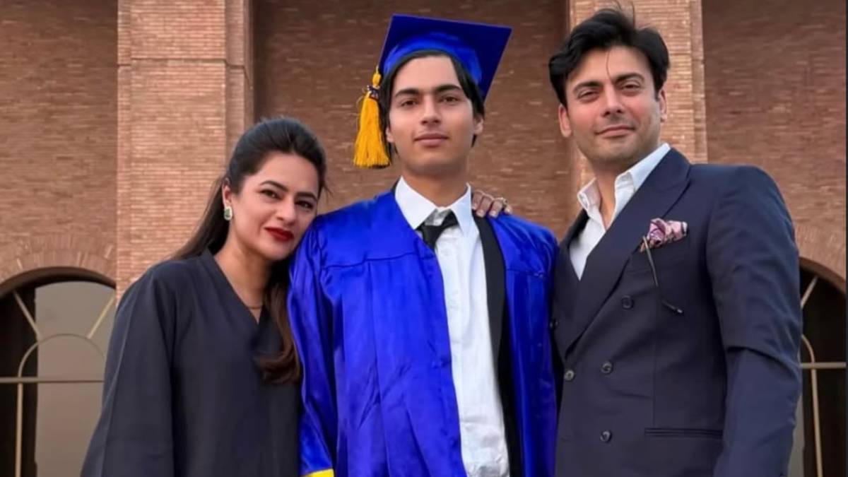 बेटा हुआ ग्रैजुएट तो खुशी से फूले नहीं समा रहे फवाद खान, पाकिस्तानी सुपरस्टार से कम हैंडसम नहीं है लाडला