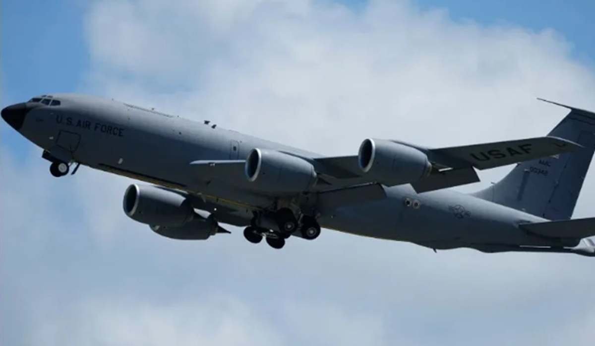 अमेरिकी वायुसेना का  KC-135 विमान लापता, कतर के ऊपर भर रहा था उड़ान, इमरजेंसी सिग्नल जारी करने के बाद गायब