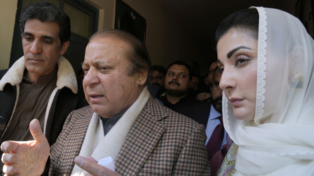 कट्टरपंथियों के आगे झुकी PAK की पंजाब सरकार, लाहौर में 'इस्लामपुर को कृष्ण नगर' करने वाले फैसले पर लिया यू-टर्न